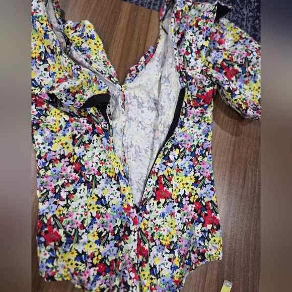 Zara Women's Printed Poplin Floral Ruffle Bodysuit Romantic Feminine Size XS - Picture 5 of 10